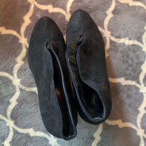 Apt. 9 Black Suede-like Heeled Booties